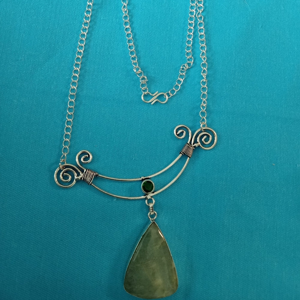 Aquamarine Green Topaz 925 Silver Plated Gemstone Necklace - Picture 1 of 5